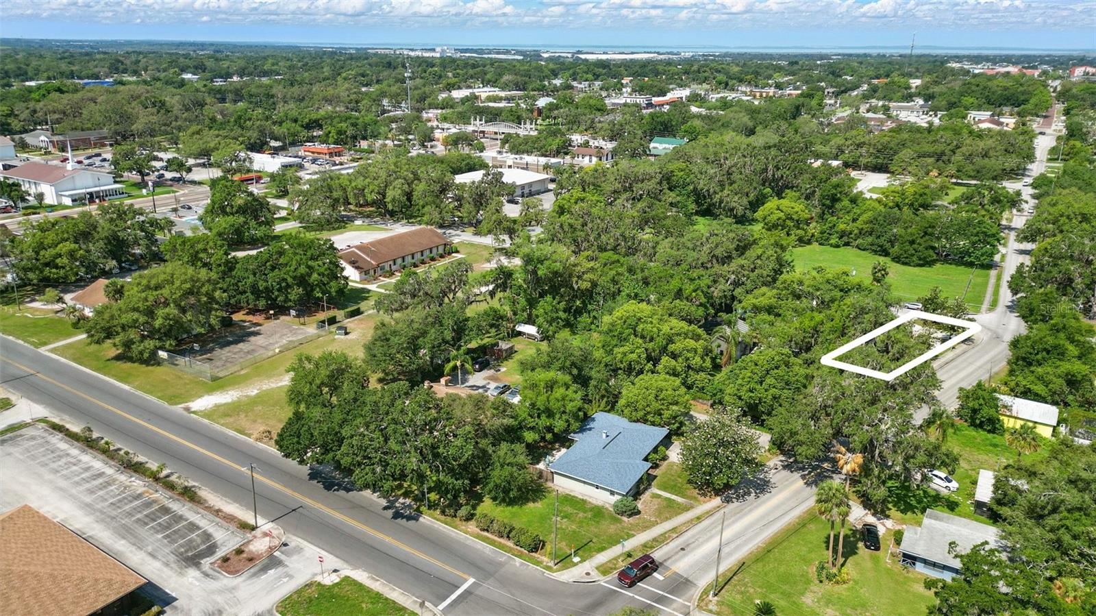 205 S HIGHLAND AVE, APOPKA, FL, 32703