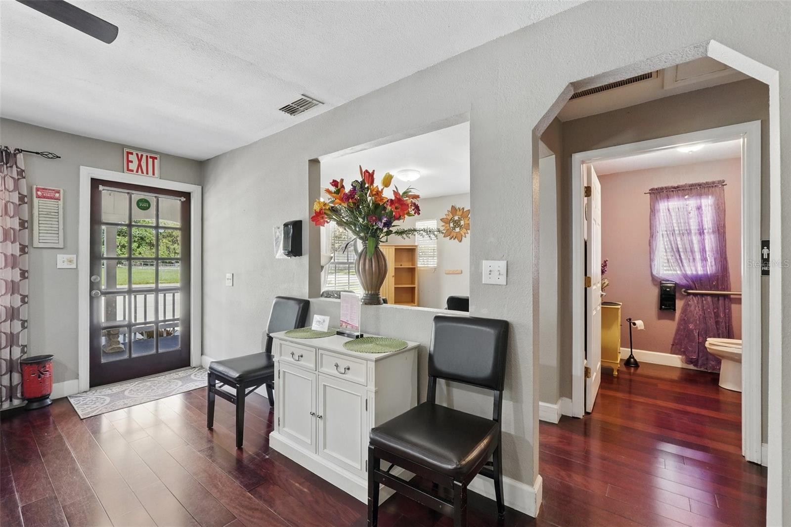 205 S HIGHLAND AVE, APOPKA, FL, 32703