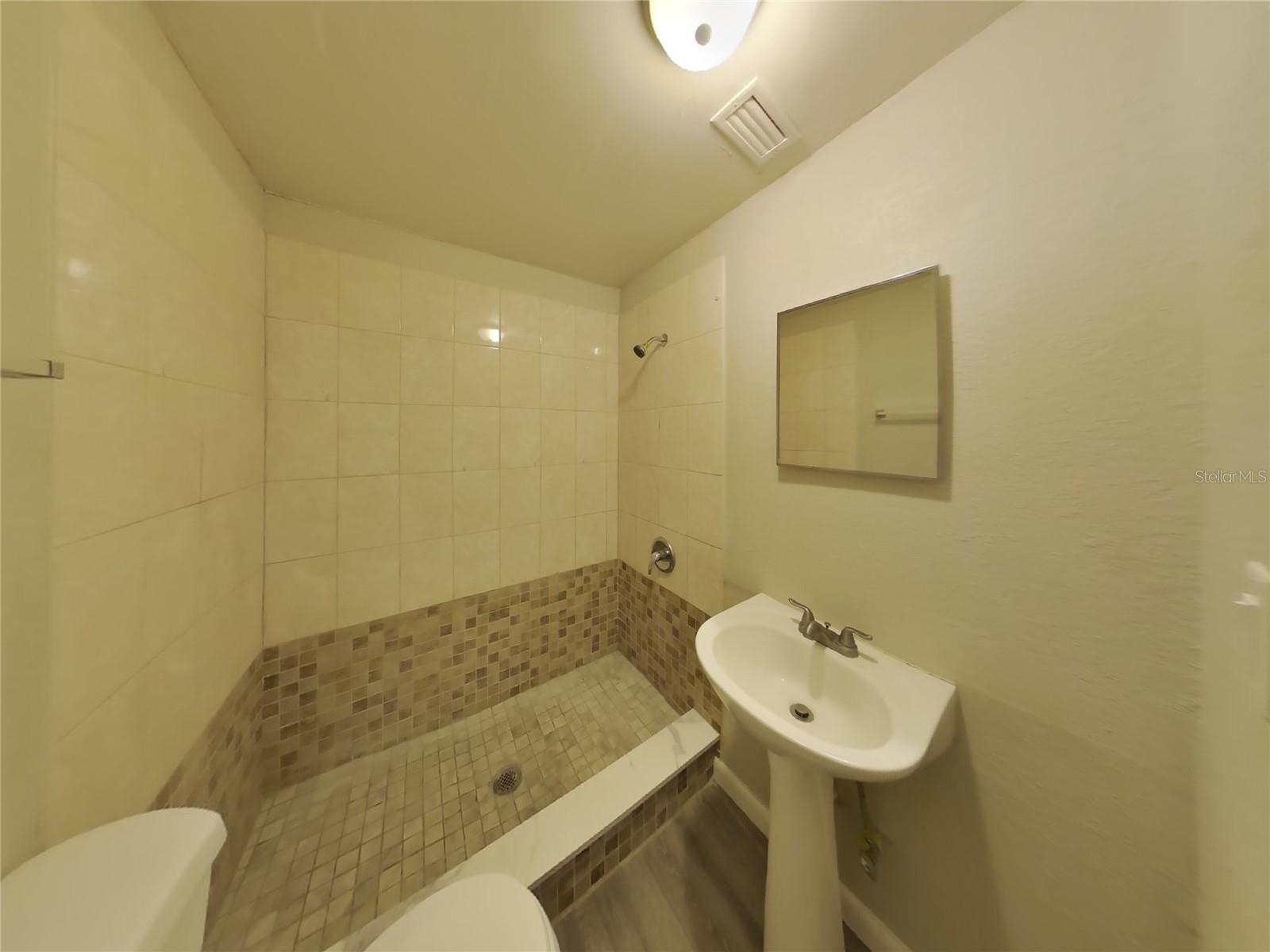 1010 MELROSE ST, SEFFNER, FL, 33584