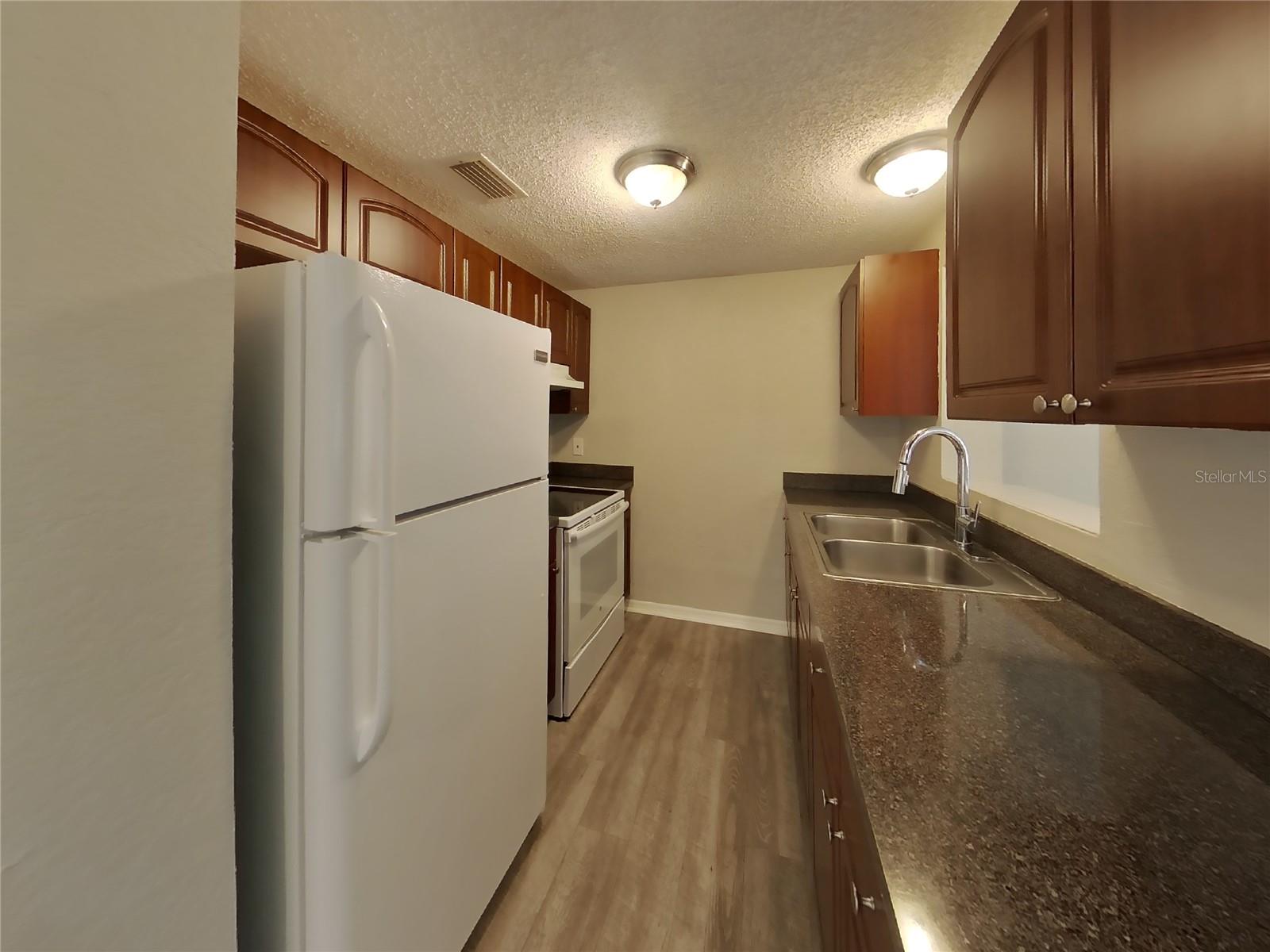 1010 MELROSE ST, SEFFNER, FL, 33584