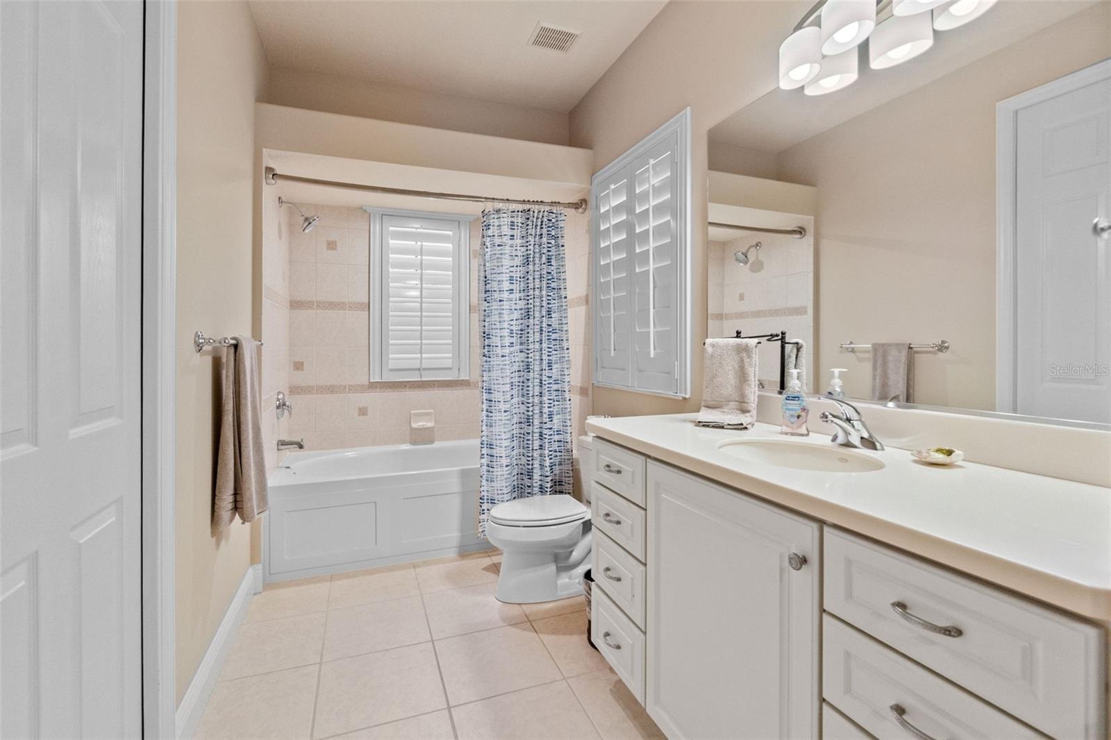 6808 BELMONT CT, LAKEWOOD RANCH, FL, 34202