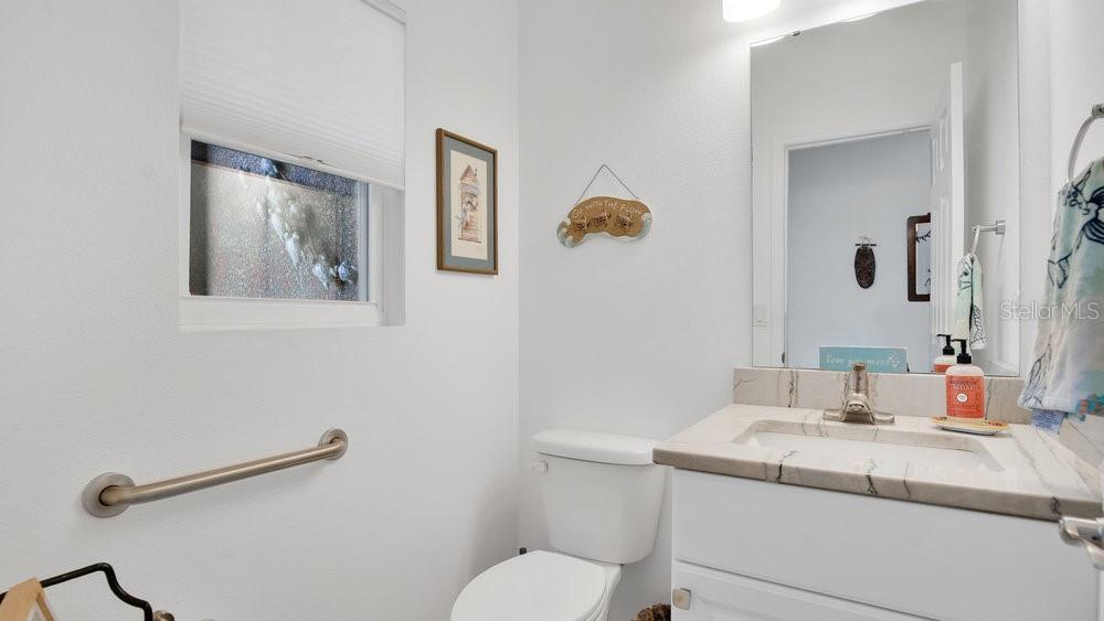 302 TAMMIE SUE LN, DELAND, FL, 32724