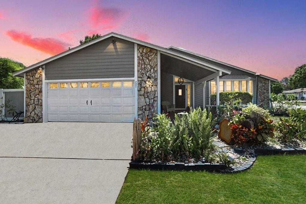 7321 CALADESIA DR, SARASOTA, FL, 34243