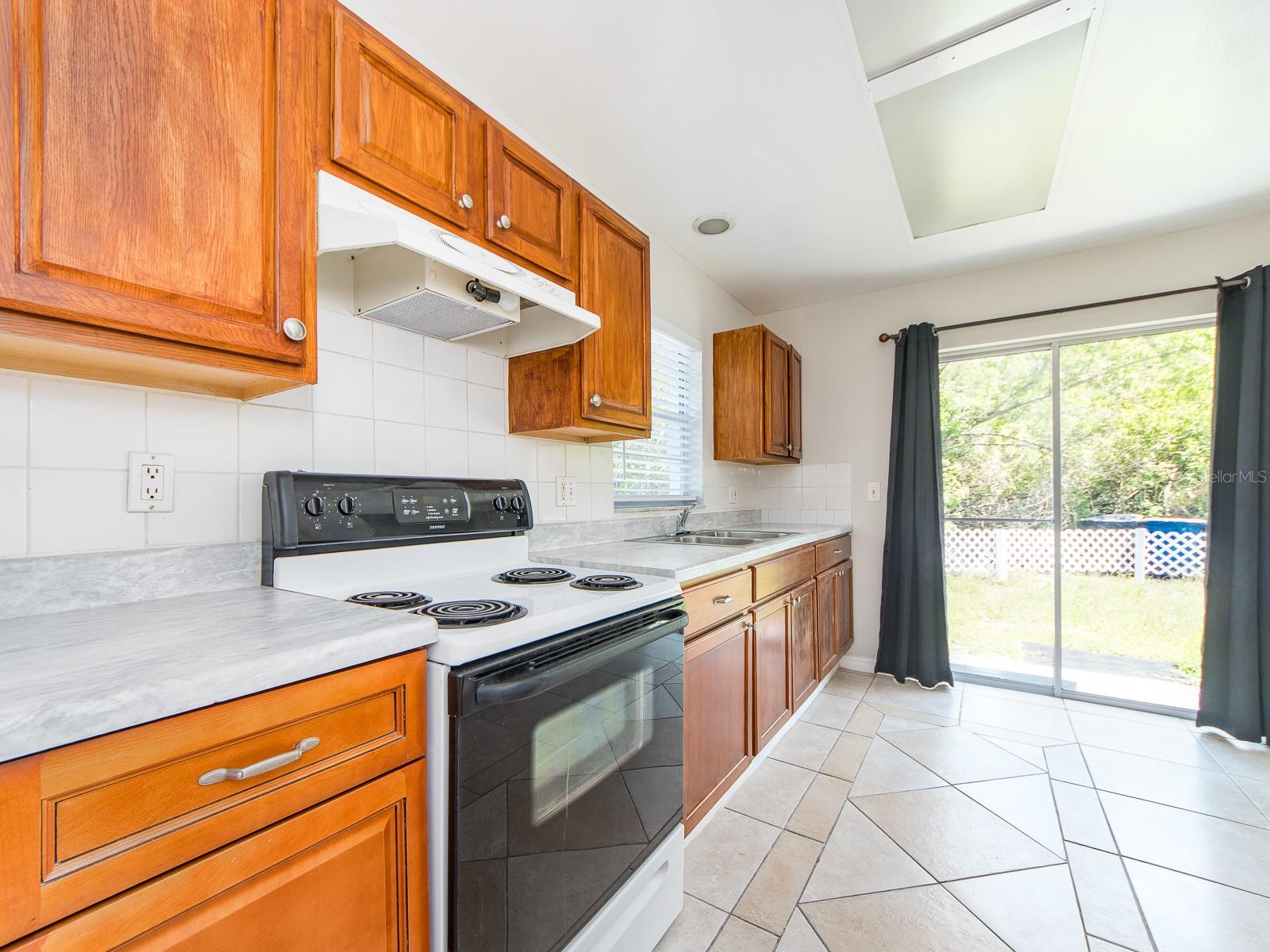 625 WILDWOOD WAY, CLEARWATER, FL, 33756