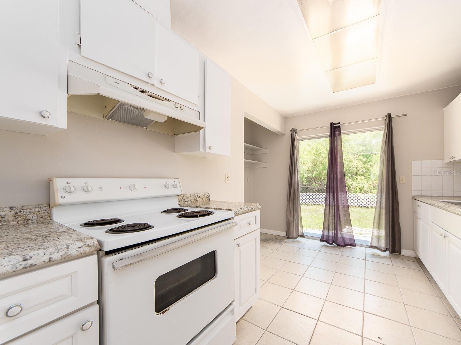 625 WILDWOOD WAY, CLEARWATER, FL, 33756