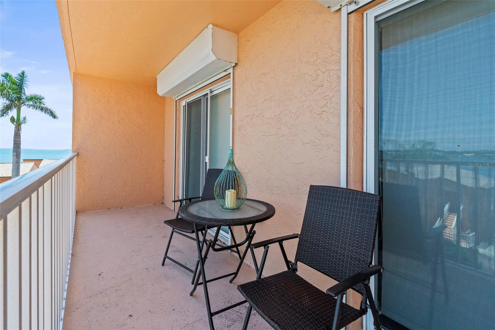 7432 SUNSHINE SKYWAY LN S #402, ST PETERSBURG, FL, 33711