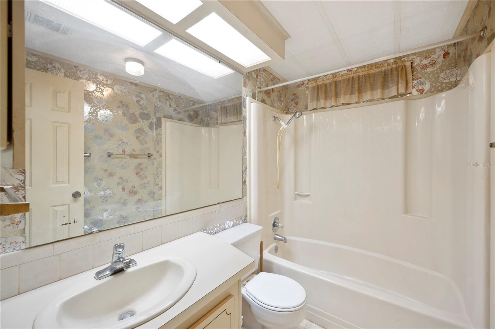 448 SKYLINE DR W, LAKELAND, FL, 33801