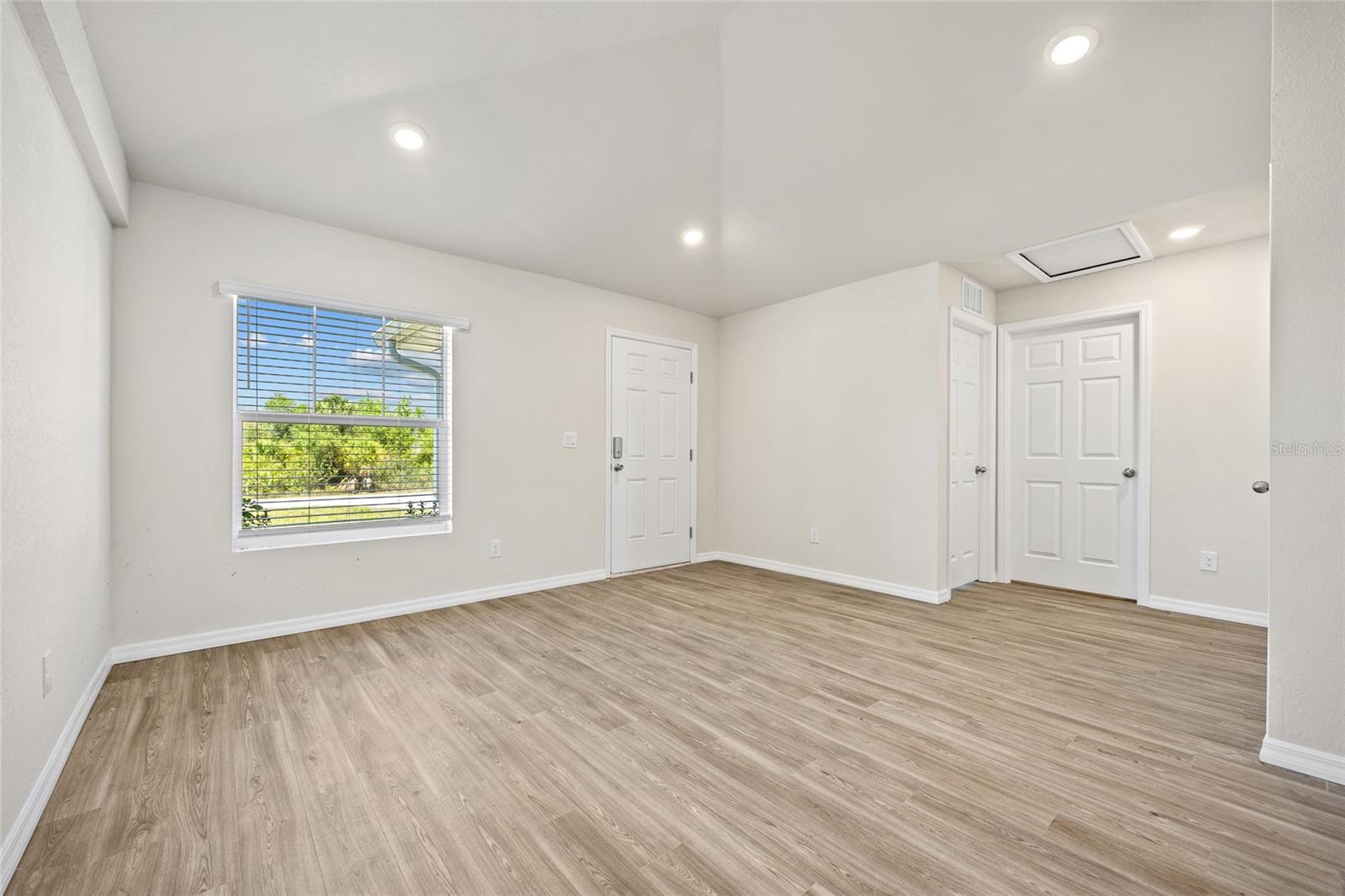 27237 PARTIN DR, PUNTA GORDA, FL, 33983