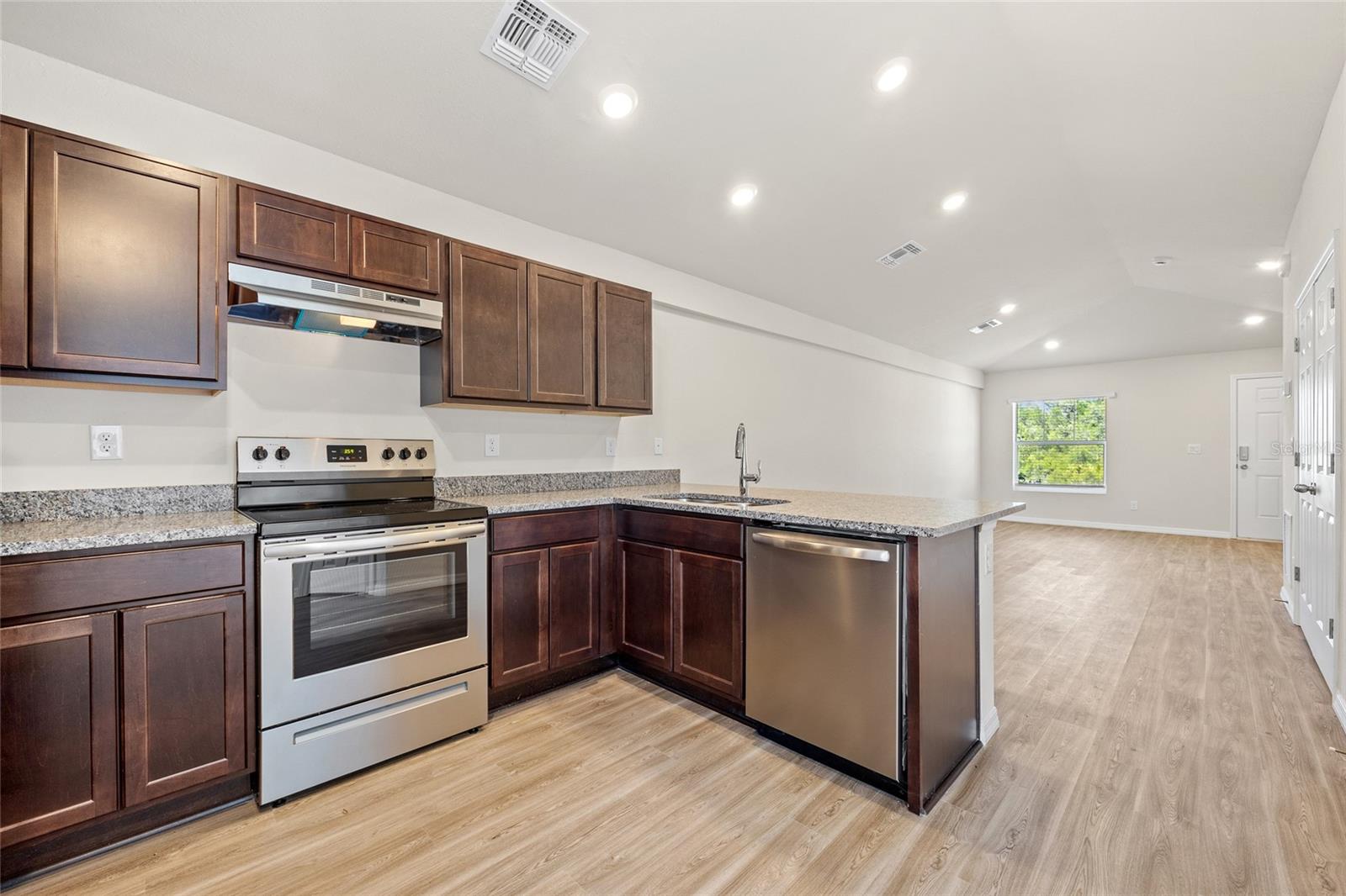 27237 PARTIN DR, PUNTA GORDA, FL, 33983