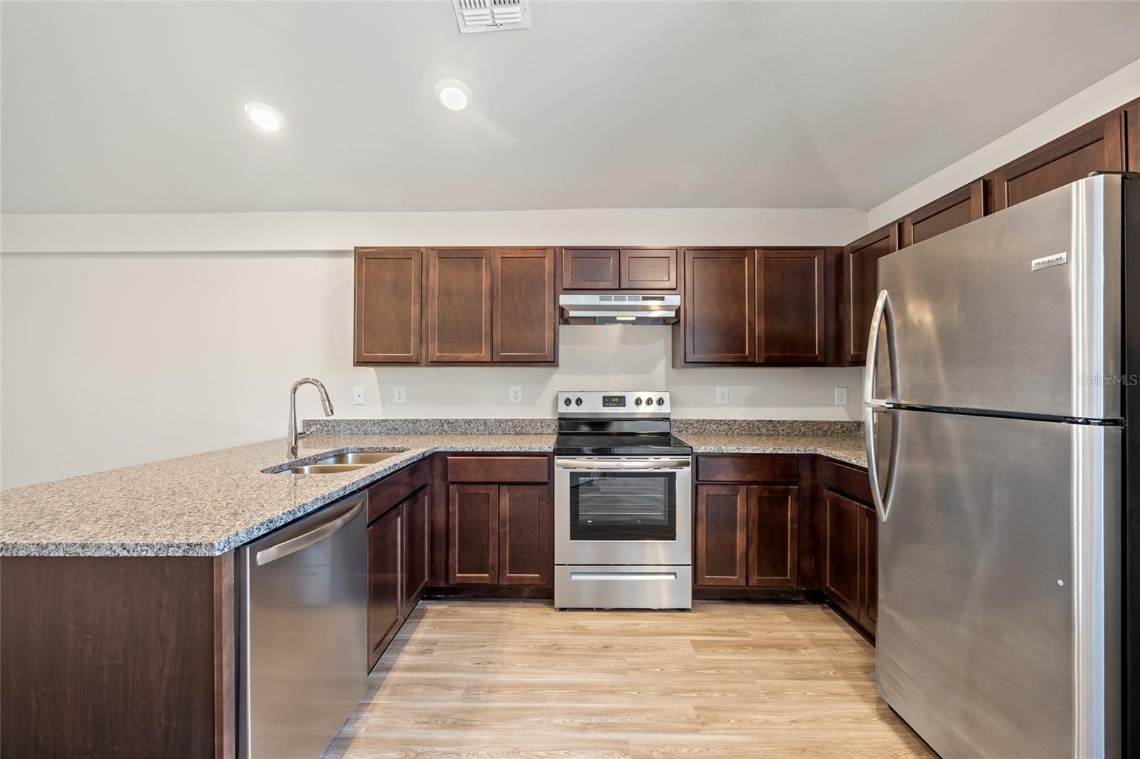 27237 PARTIN DR, PUNTA GORDA, FL, 33983