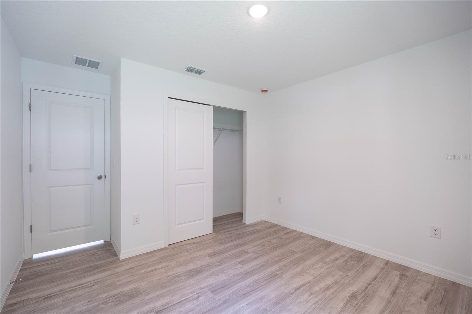 2260 SUANEE AVE, EUSTIS, FL, 32726