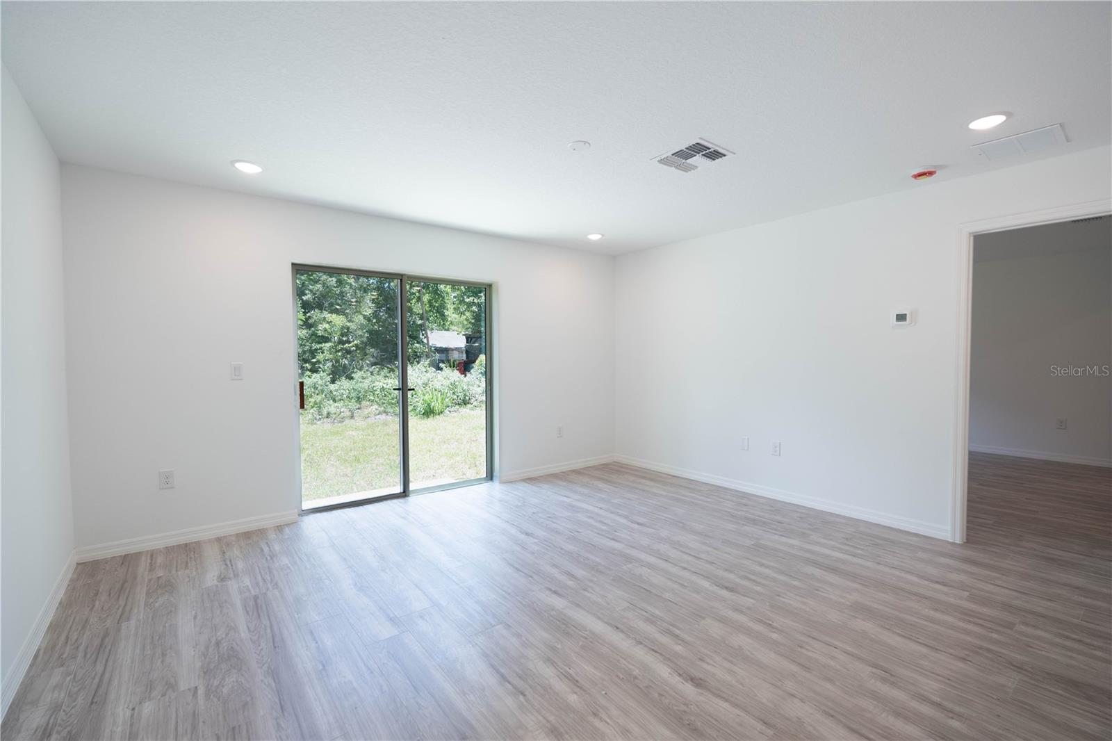 2260 SUANEE AVE, EUSTIS, FL, 32726