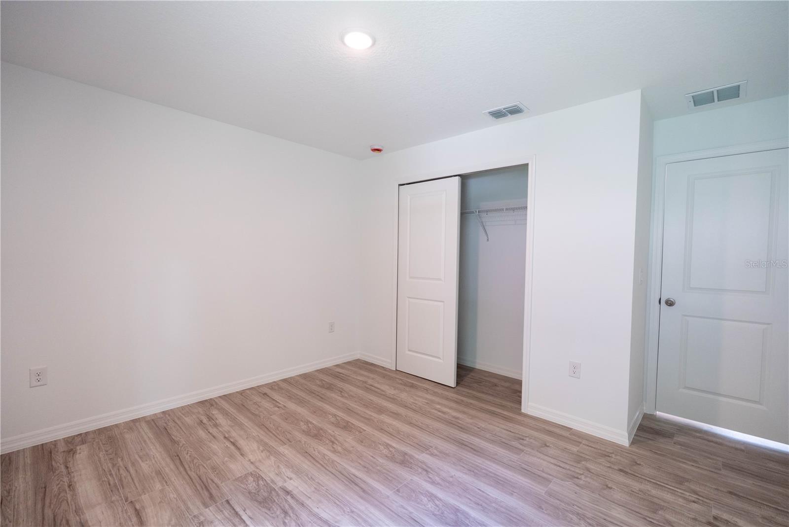 2260 SUANEE AVE, EUSTIS, FL, 32726