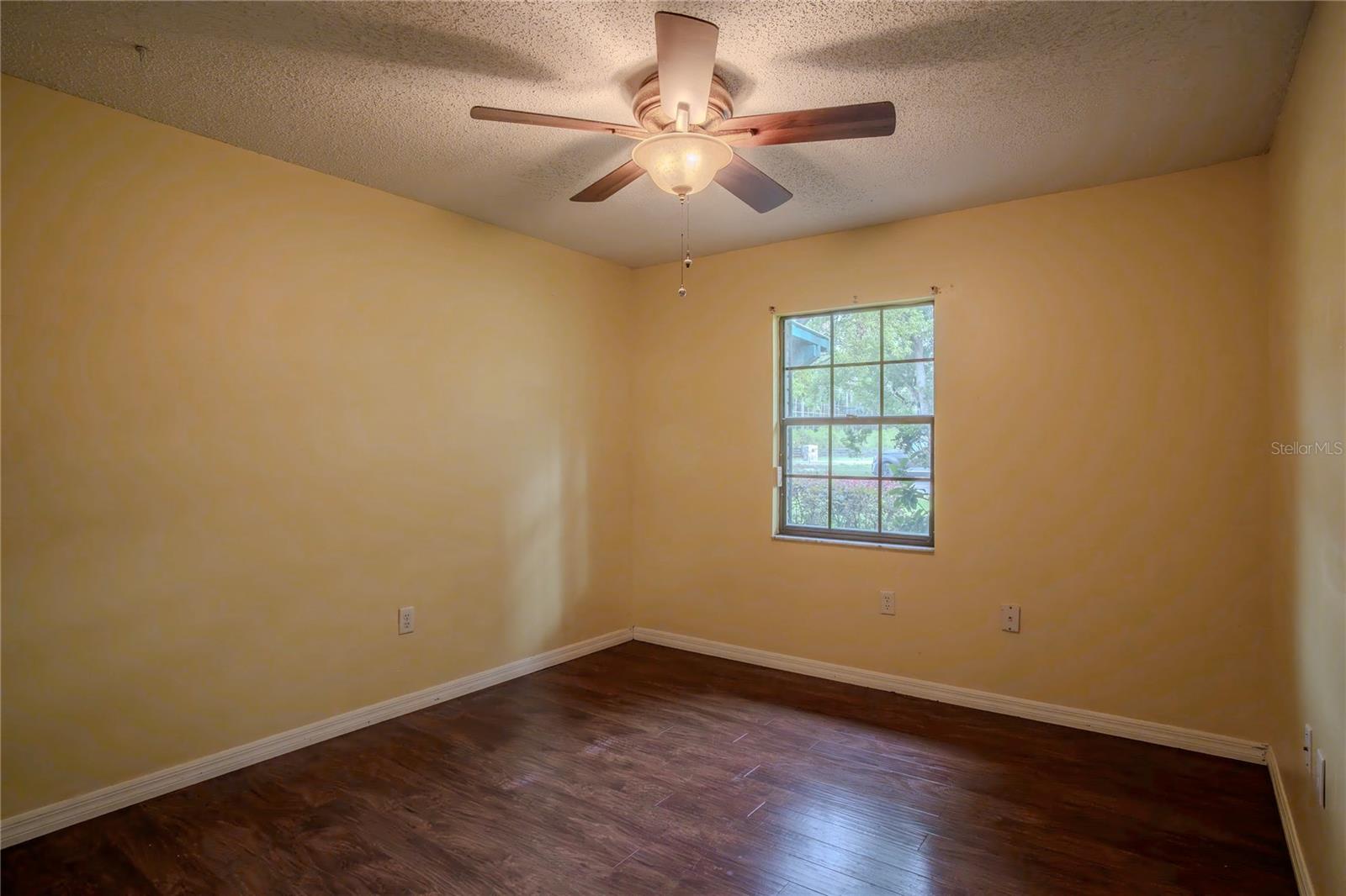 18015 PALM ST, UMATILLA, FL, 32784