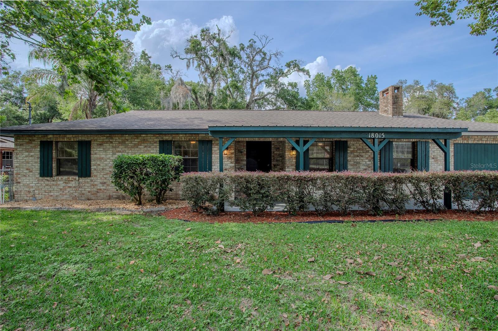 18015 PALM ST, UMATILLA, FL, 32784