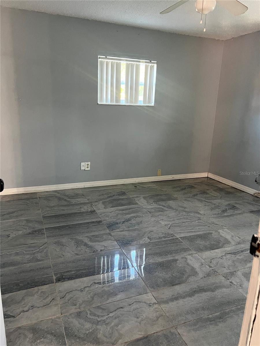 1009 KENMORE DR, BRANDON, FL, 33510