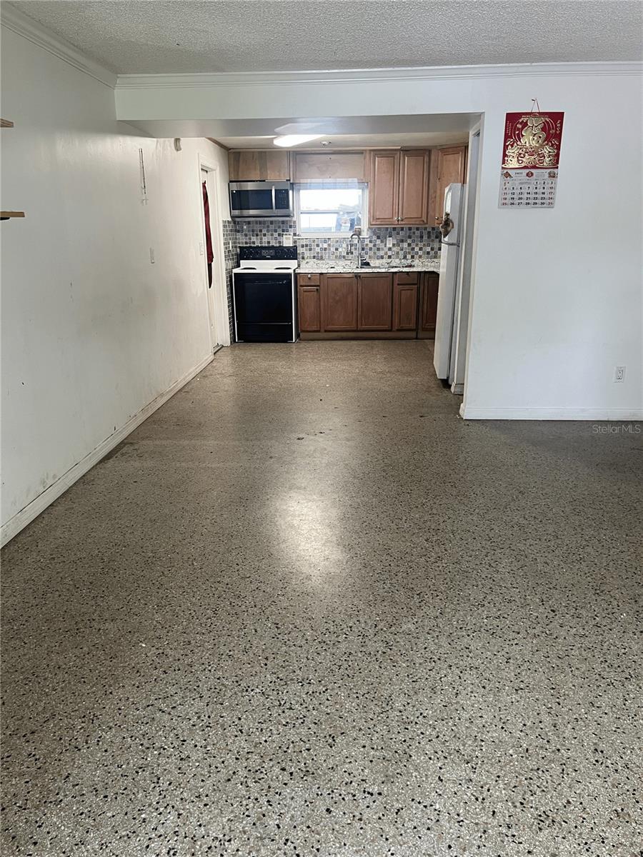 1009 KENMORE DR, BRANDON, FL, 33510