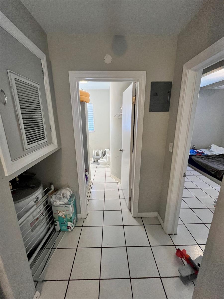 1708 28TH ST W, BRADENTON, FL, 34205