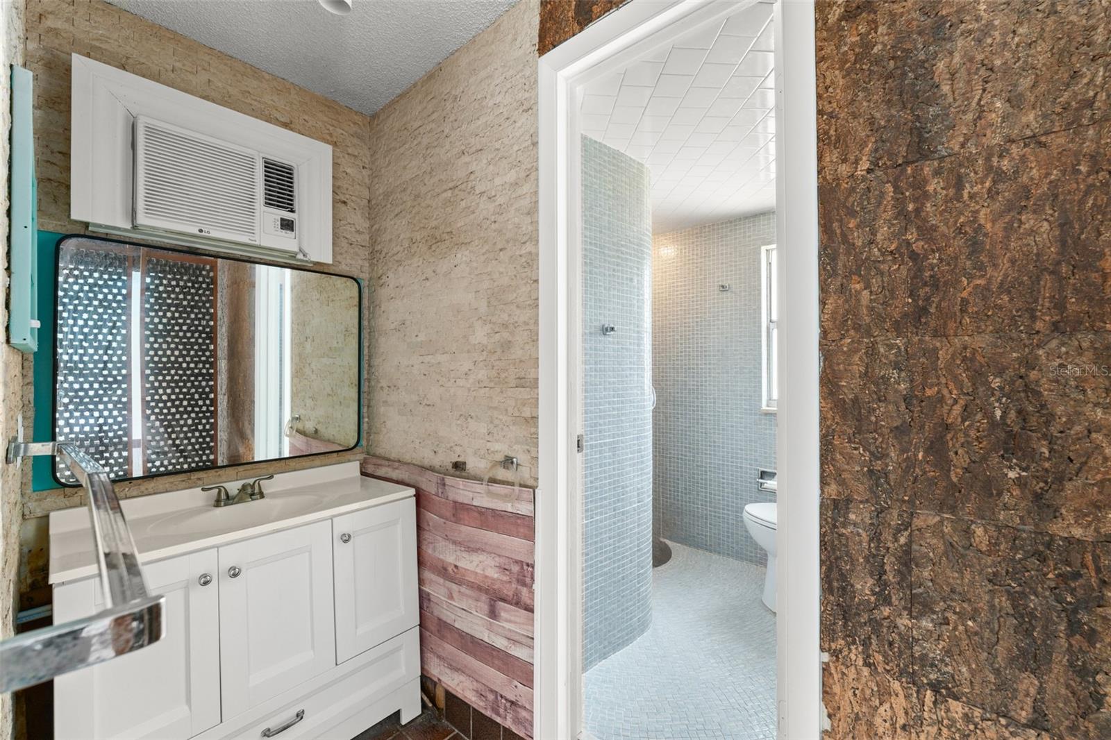 7712 HOOSIER PL, ORLANDO, FL, 32807