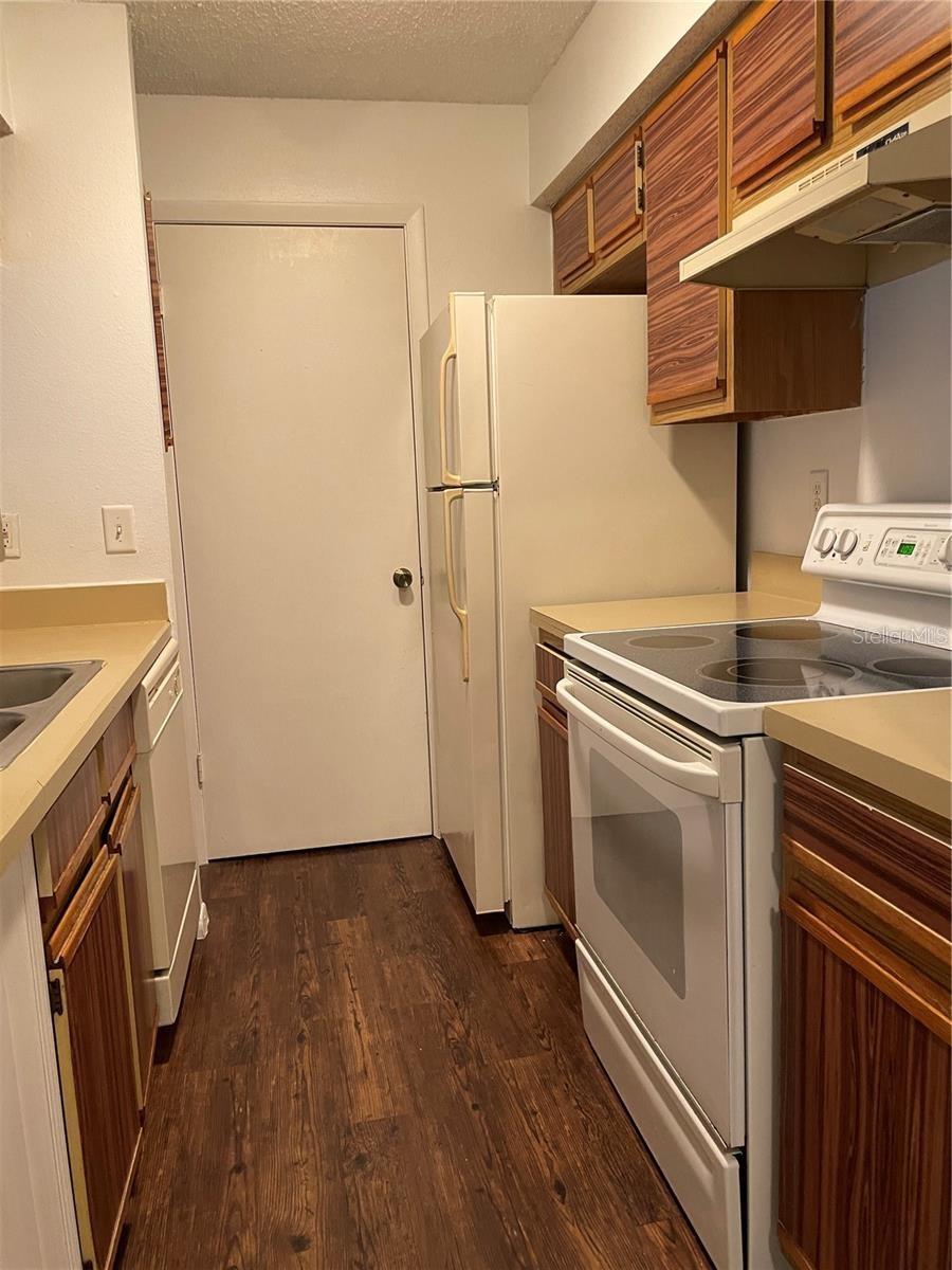 232 AFTON SQ #207, ALTAMONTE SPRINGS, FL, 32714