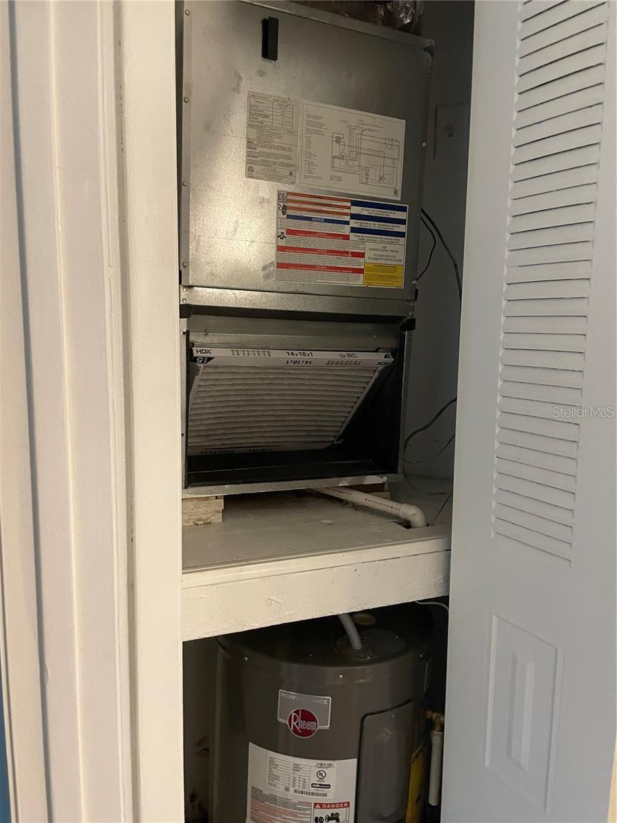 232 AFTON SQ #207, ALTAMONTE SPRINGS, FL, 32714