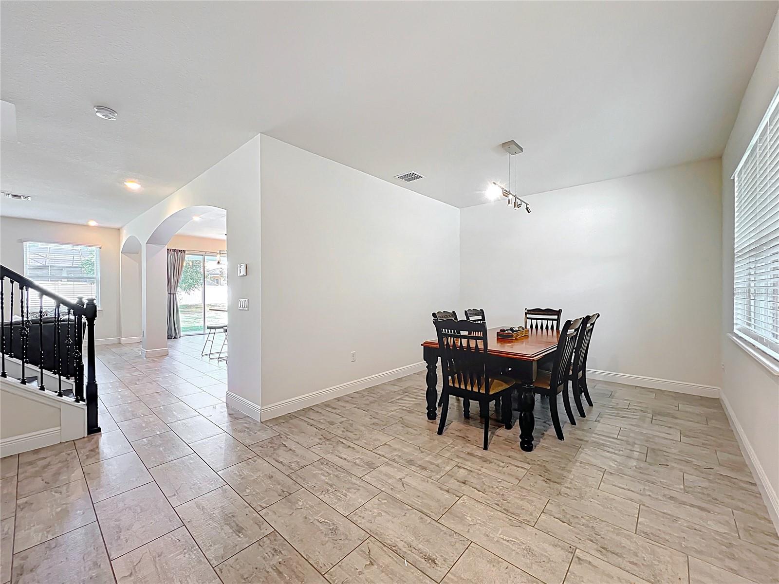 3184 PINENUT DR, APOPKA, FL, 32712