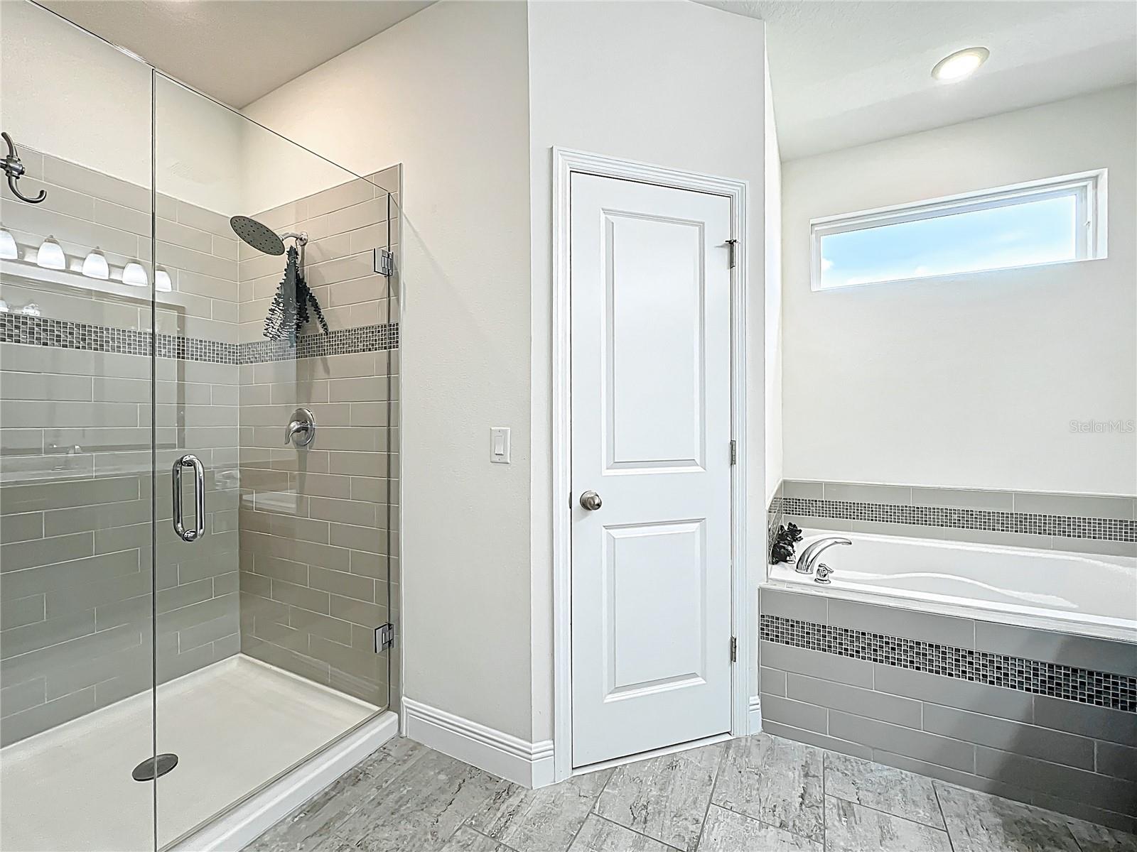 3184 PINENUT DR, APOPKA, FL, 32712