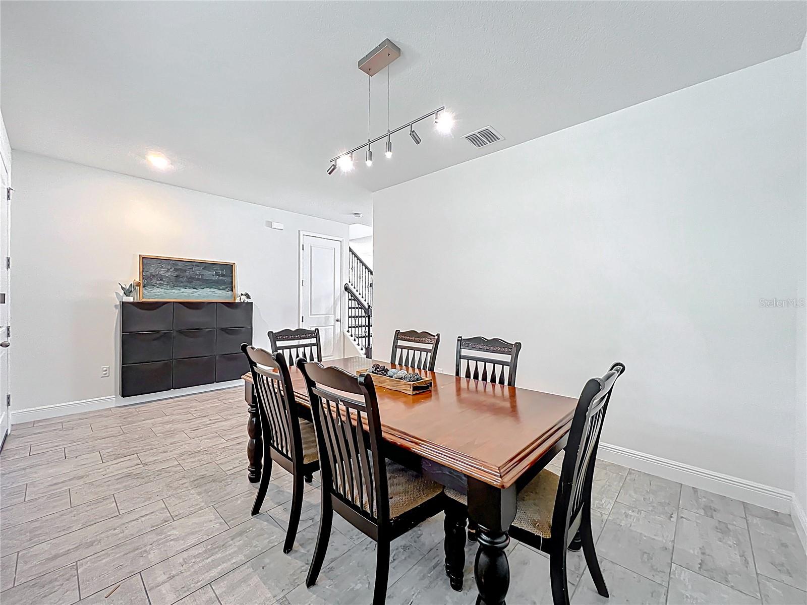 3184 PINENUT DR, APOPKA, FL, 32712