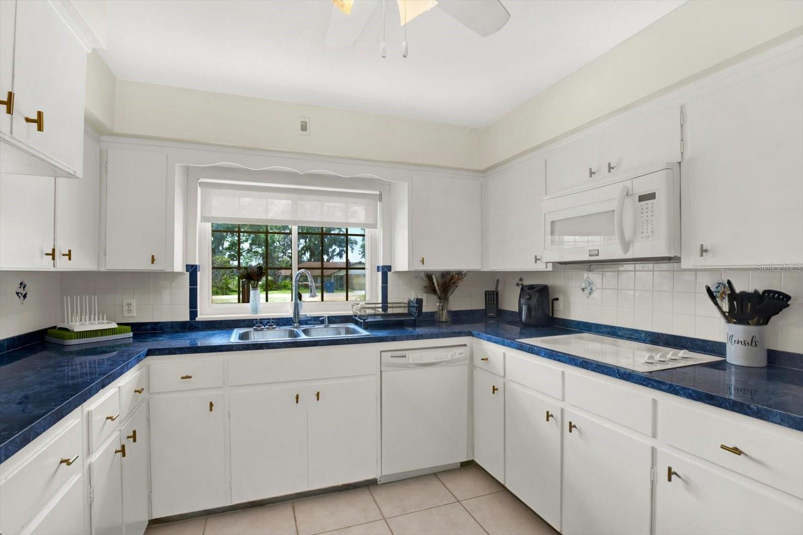 5068 LAKEWOOD DR, RIDGE MANOR, FL, 33523