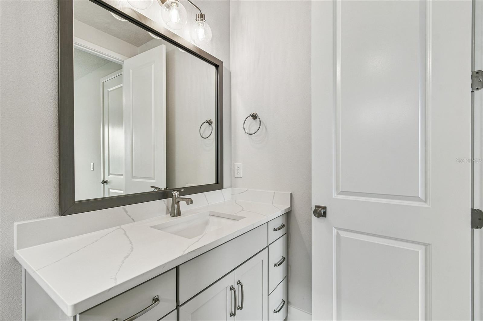 503 W WARREN AVE #1, TAMPA, FL, 33624