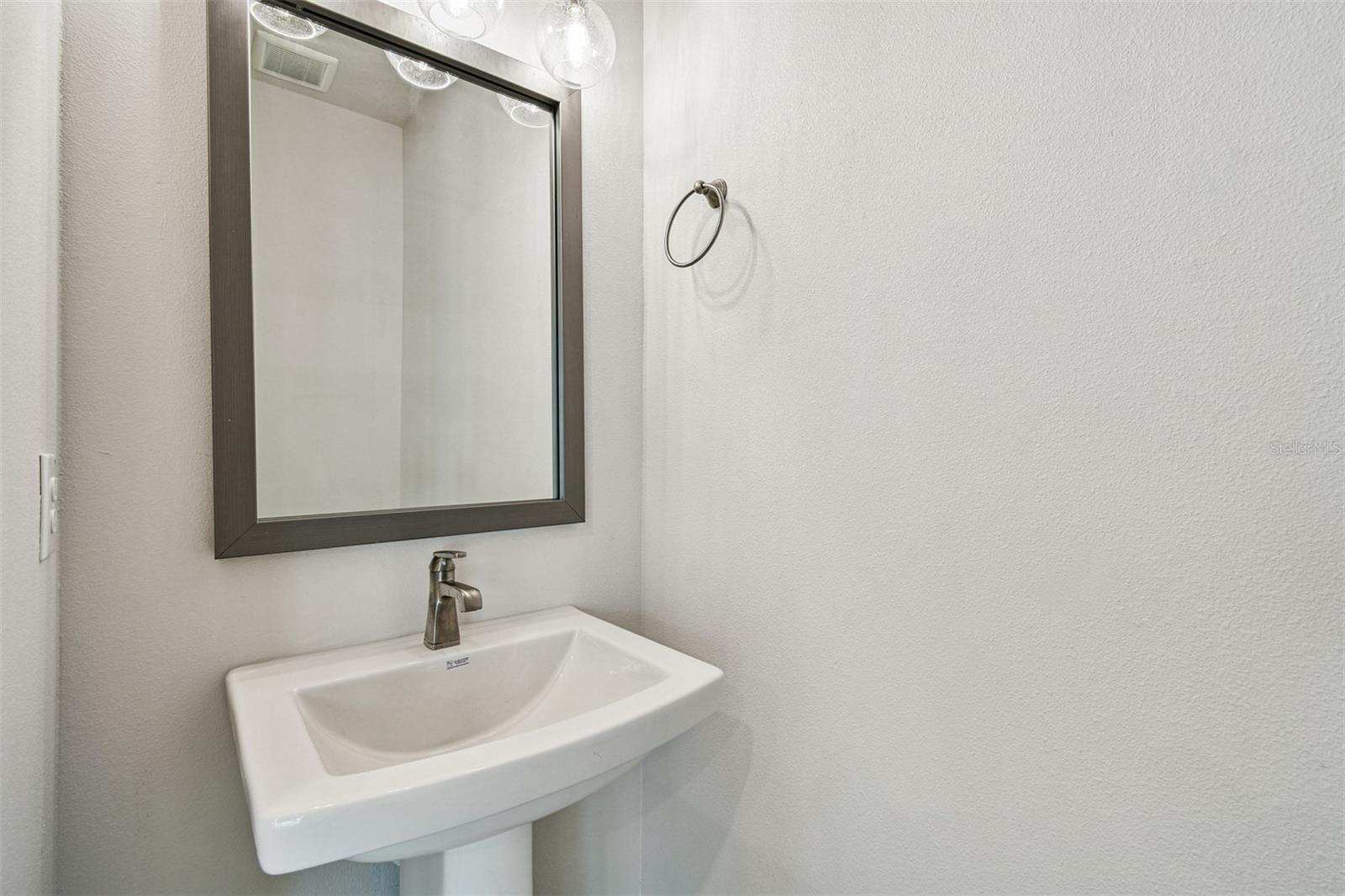 503 W WARREN AVE #1, TAMPA, FL, 33624