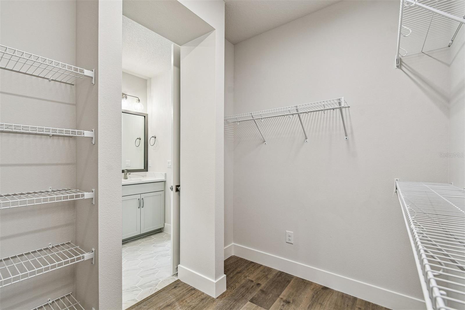 503 W WARREN AVE #1, TAMPA, FL, 33624