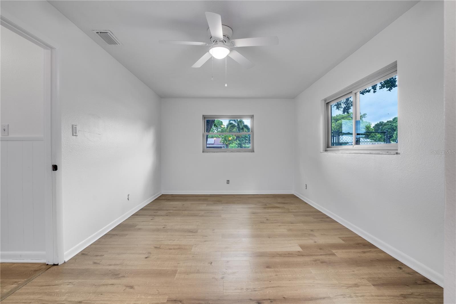 4650 32ND AVE N, ST PETERSBURG, FL, 33713