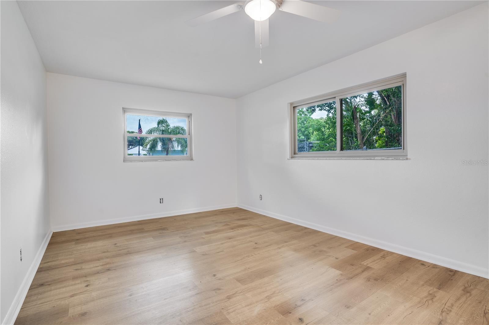 4650 32ND AVE N, ST PETERSBURG, FL, 33713