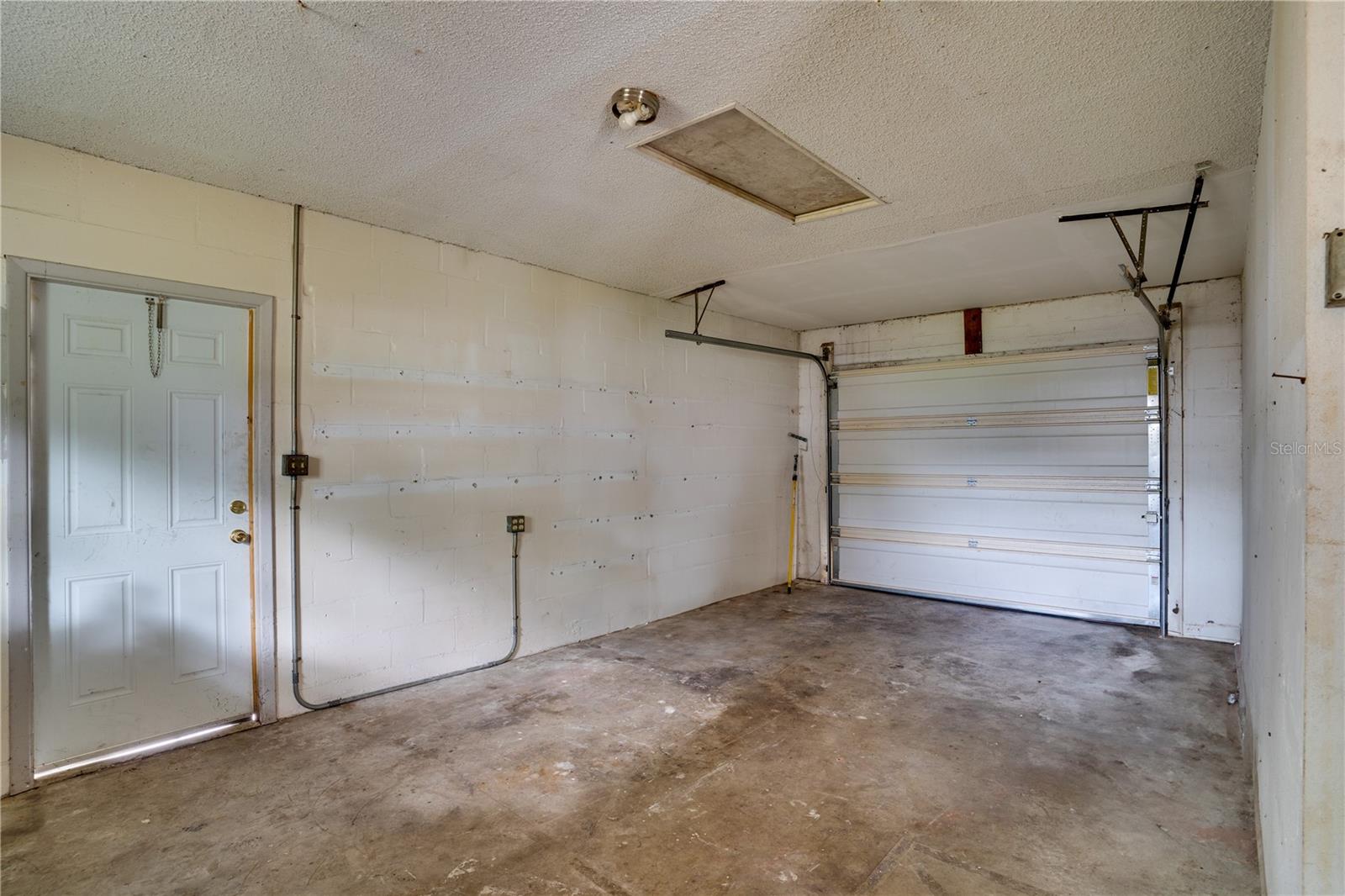 4650 32ND AVE N, ST PETERSBURG, FL, 33713