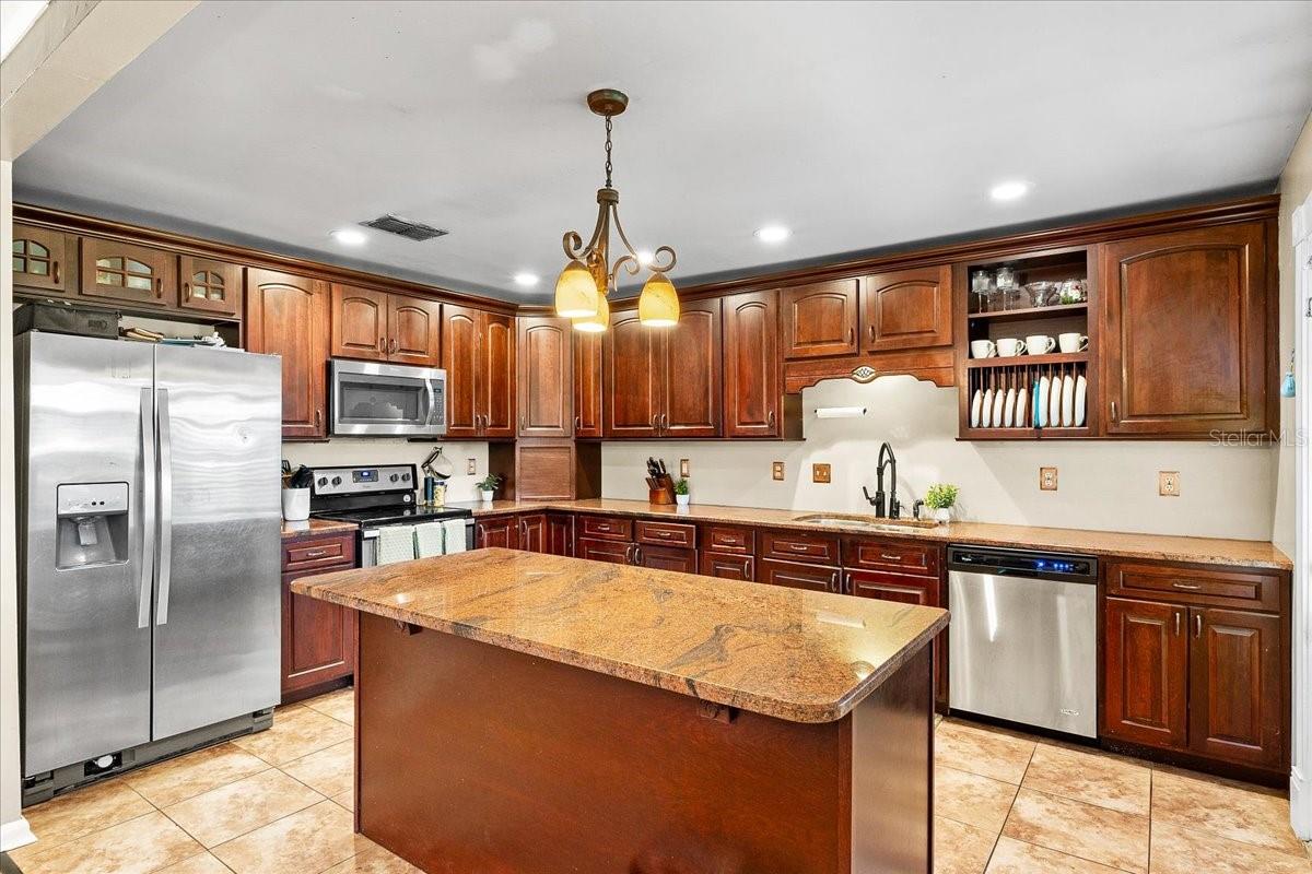 2810 GARY LN, LAKELAND, FL, 33812