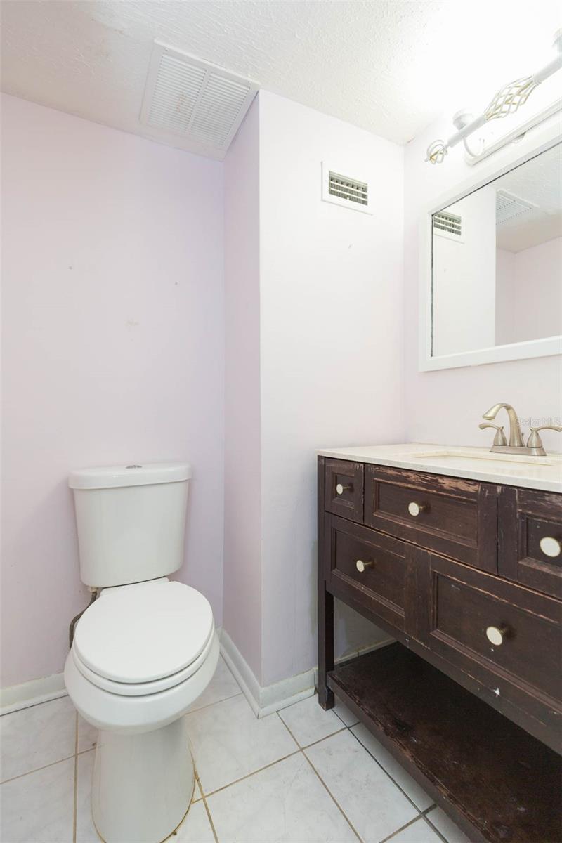 4517 LA CAPRI CT, TAMPA, FL, 33611