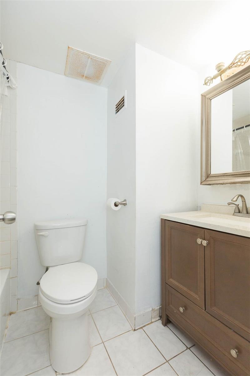 4517 LA CAPRI CT, TAMPA, FL, 33611