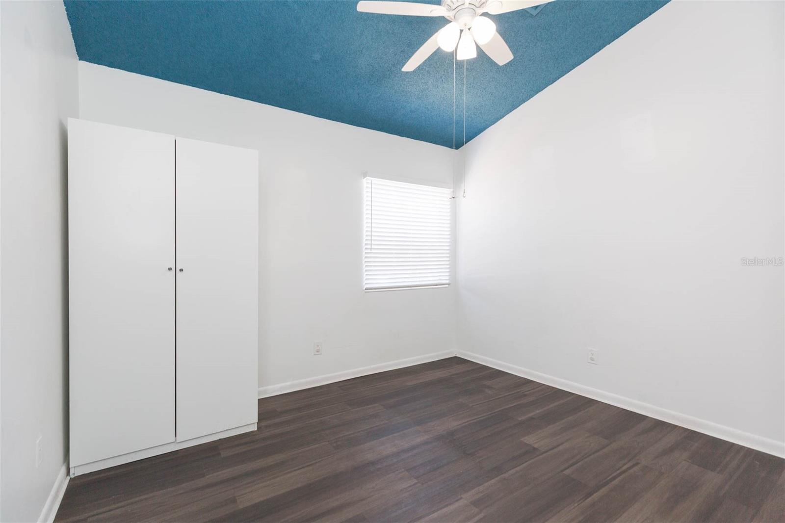 4517 LA CAPRI CT, TAMPA, FL, 33611