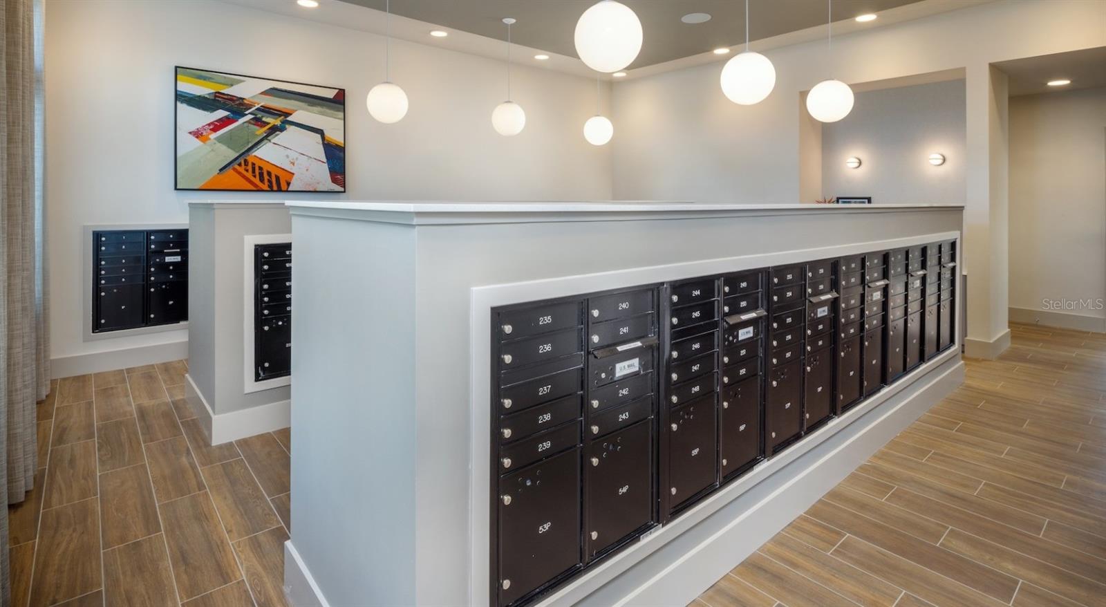 10881 CALADESI AVE #AS2, TAMPA, FL, 33610