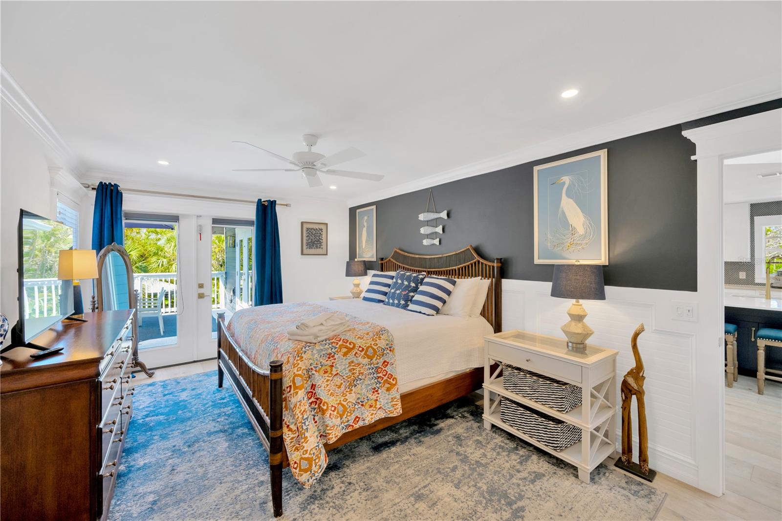 540 GULF BAY RD, LONGBOAT KEY, FL, 34228