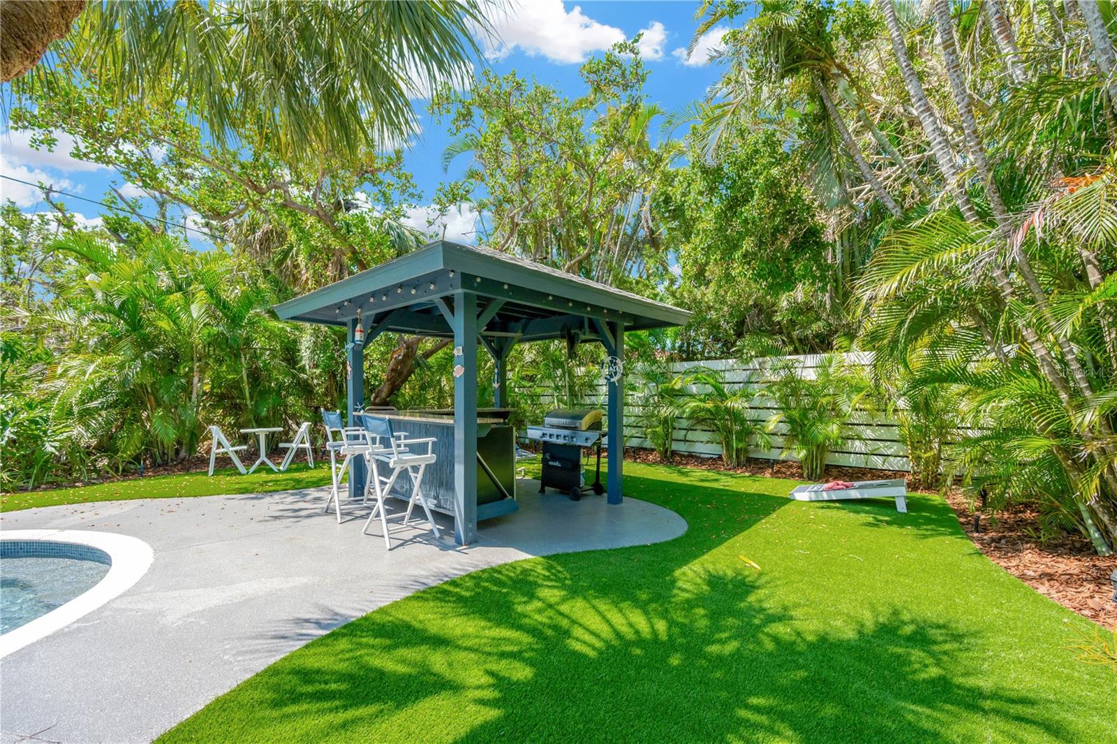 540 GULF BAY RD, LONGBOAT KEY, FL, 34228