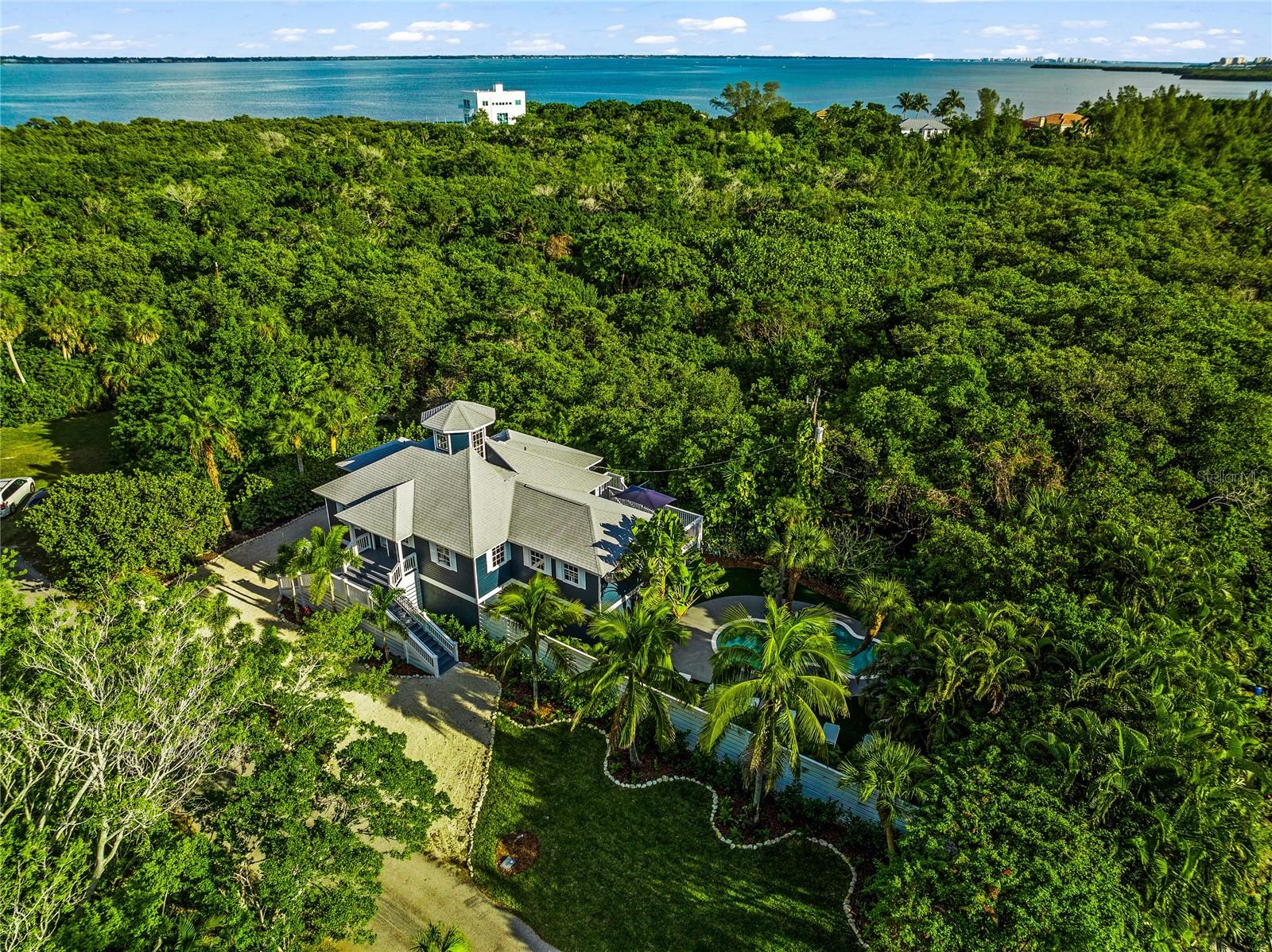 540 GULF BAY RD, LONGBOAT KEY, FL, 34228