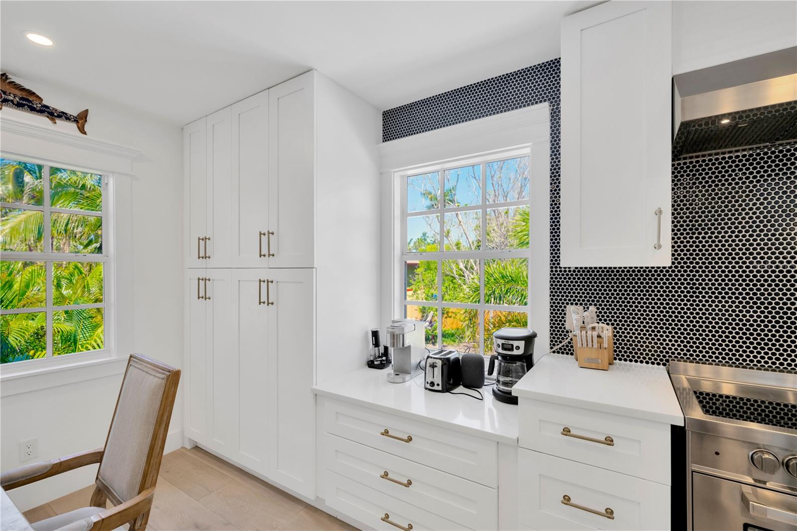 540 GULF BAY RD, LONGBOAT KEY, FL, 34228