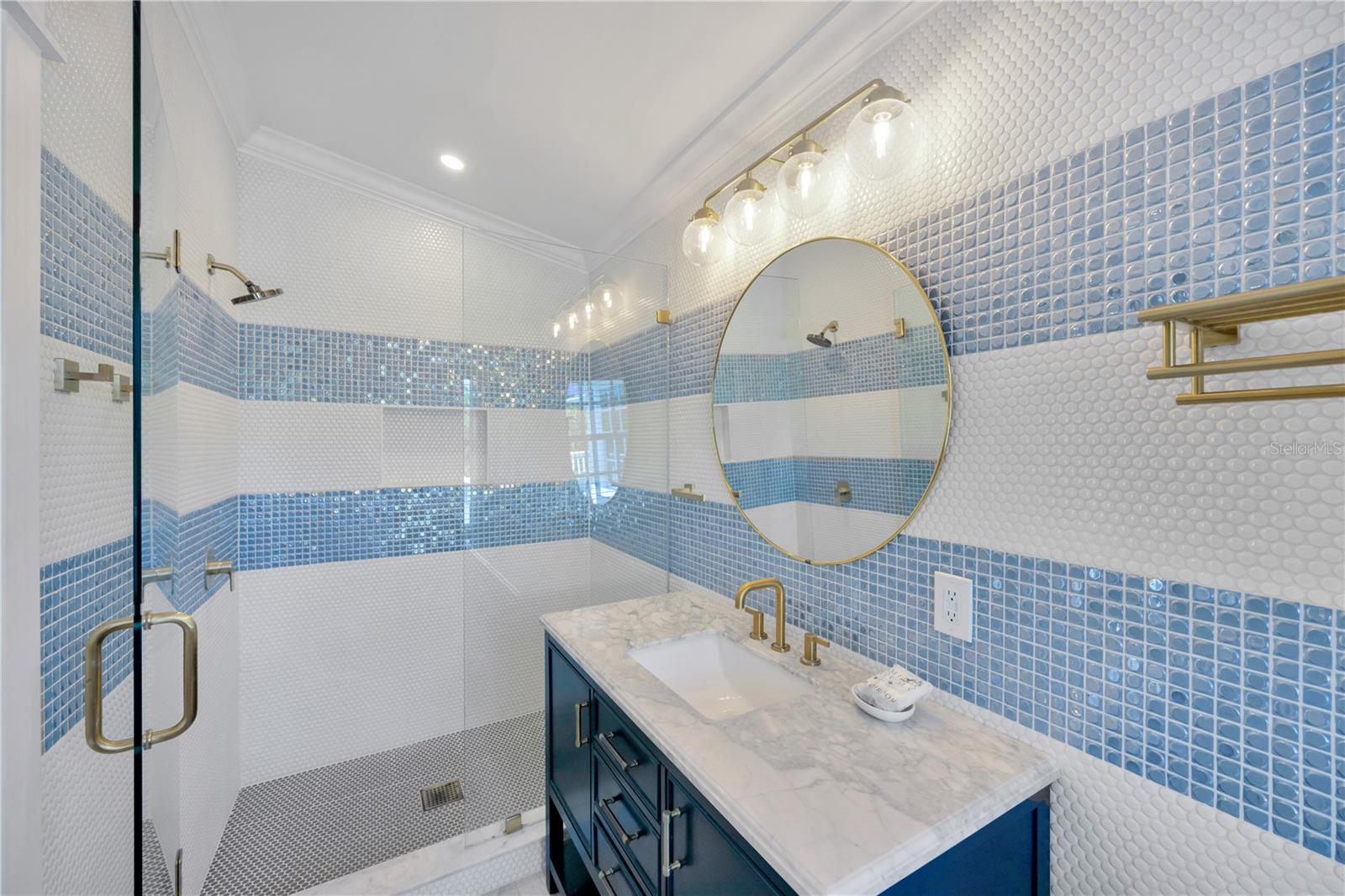 540 GULF BAY RD, LONGBOAT KEY, FL, 34228