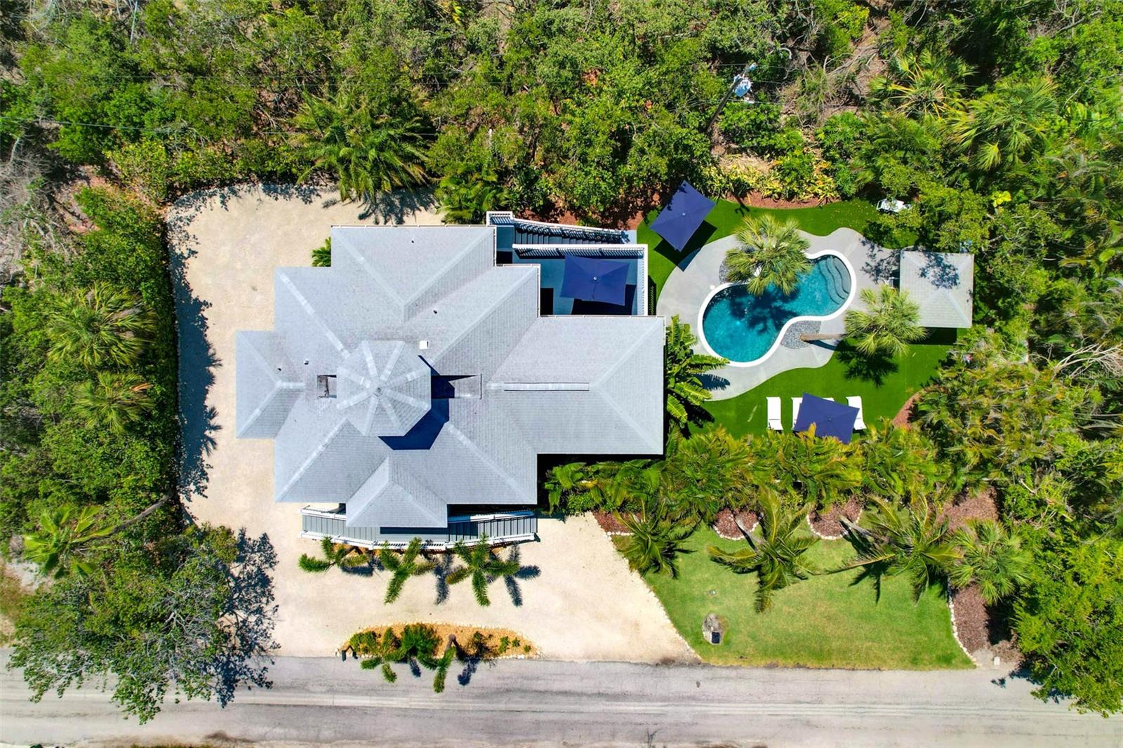 540 GULF BAY RD, LONGBOAT KEY, FL, 34228