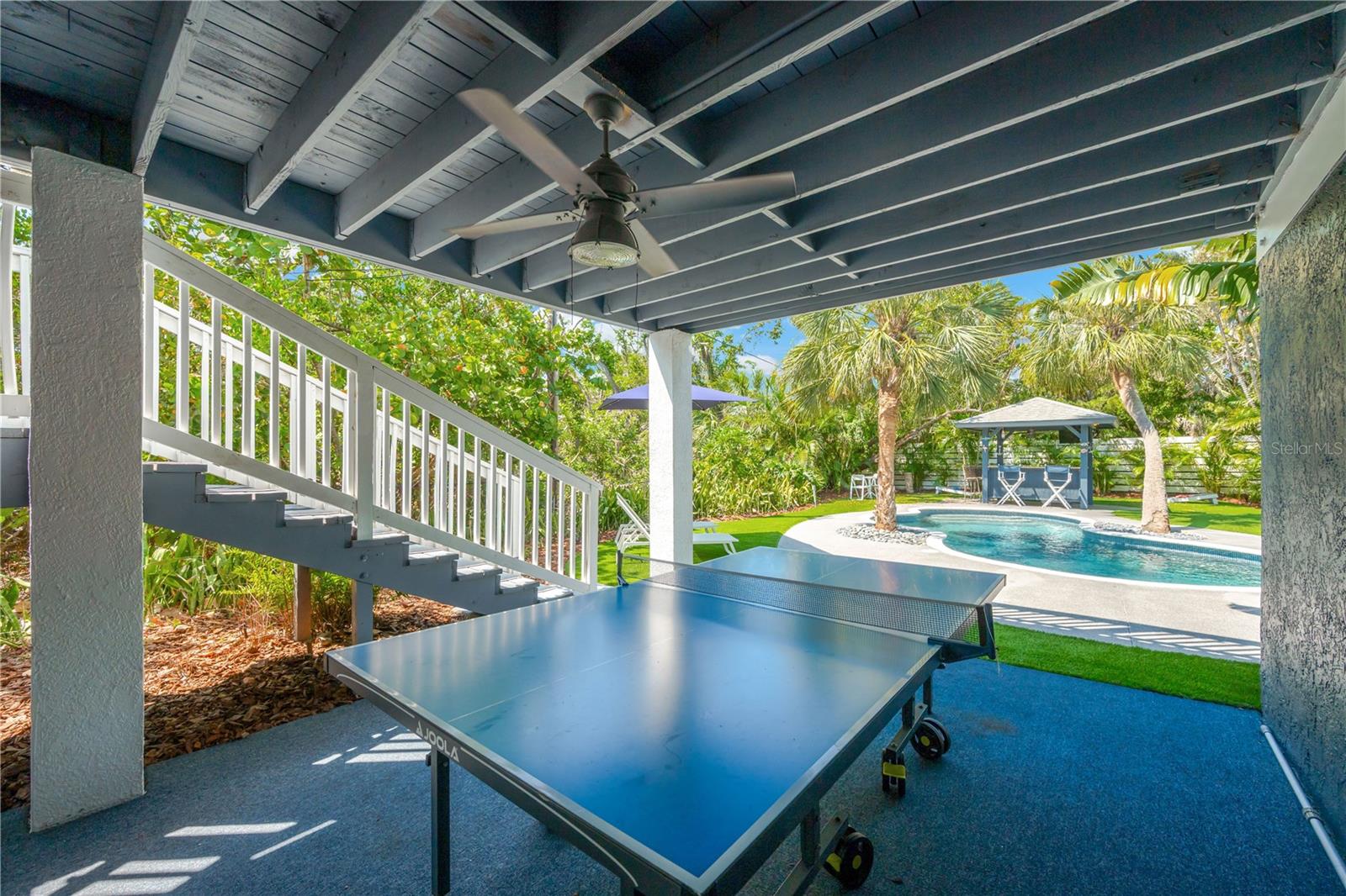 540 GULF BAY RD, LONGBOAT KEY, FL, 34228