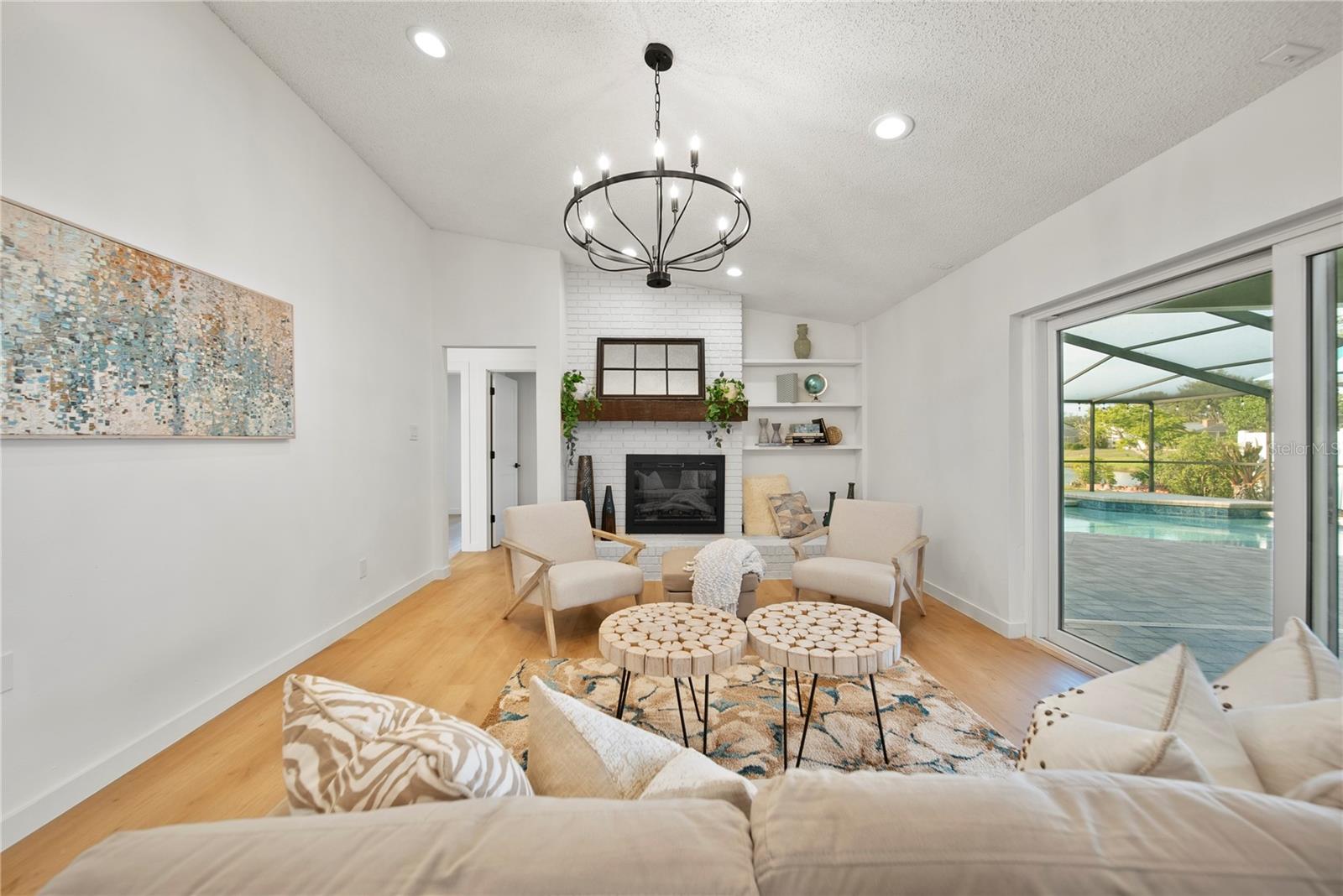 3925 DUNAIRE DR, VALRICO, FL, 33596