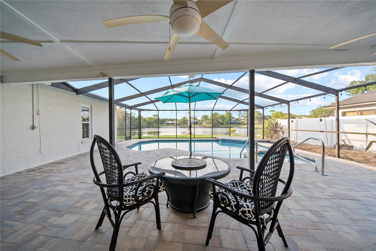 3925 DUNAIRE DR, VALRICO, FL, 33596