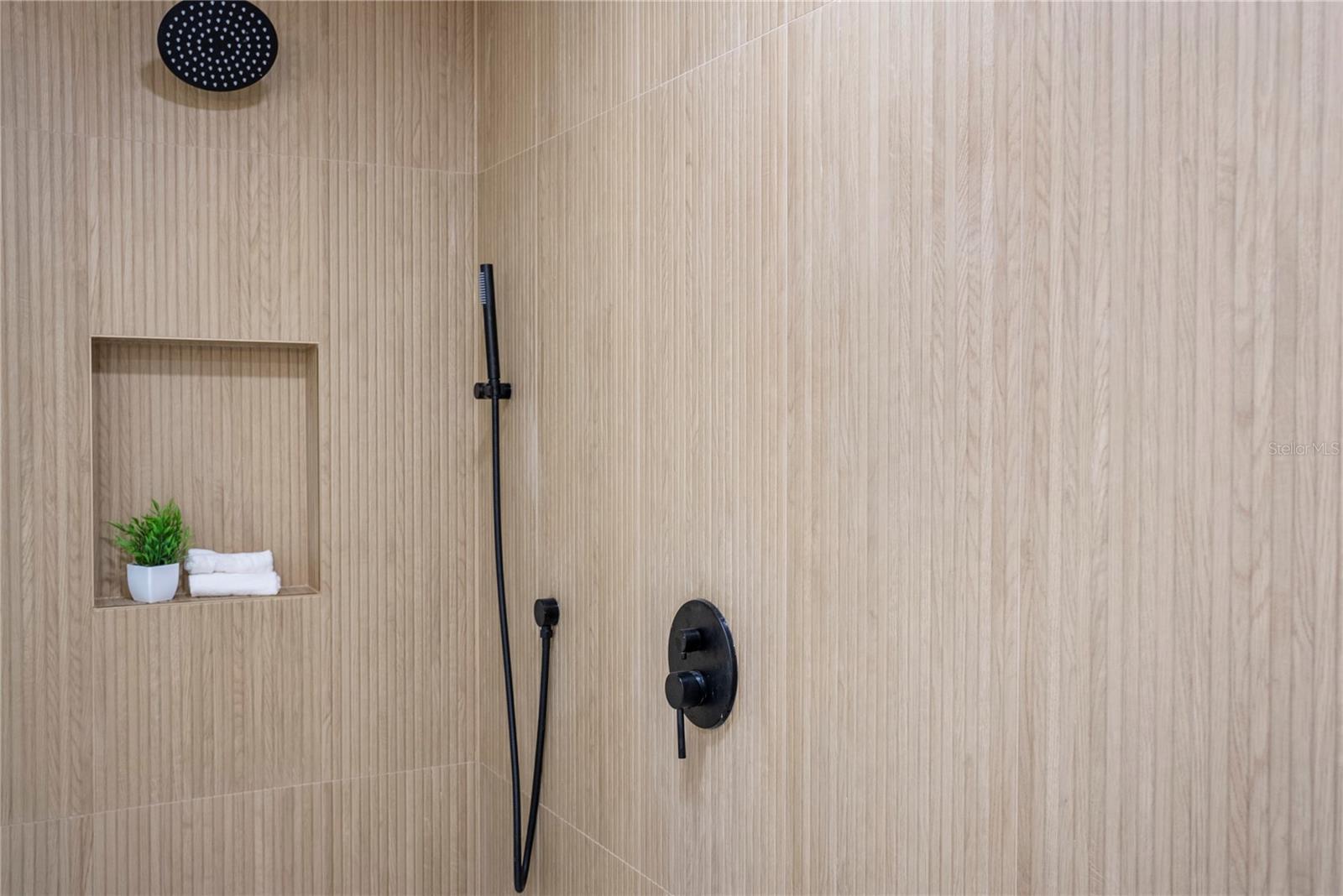 3925 DUNAIRE DR, VALRICO, FL, 33596